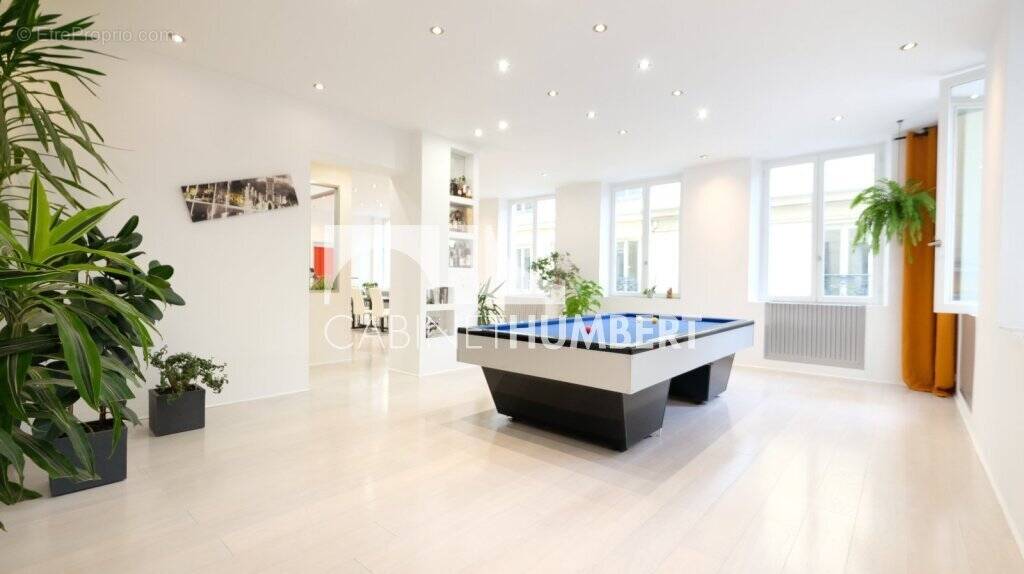 Appartement à SAINT-ETIENNE