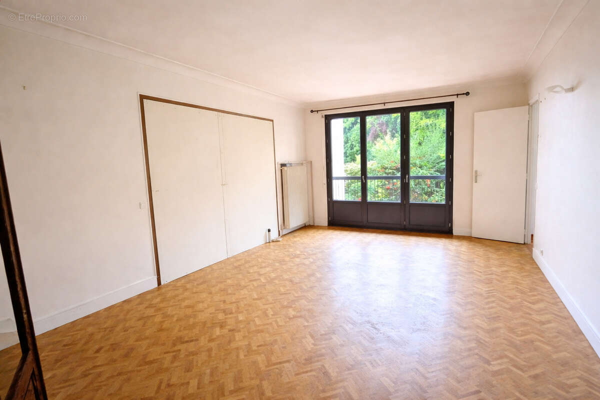 Appartement à FONTENAY-AUX-ROSES