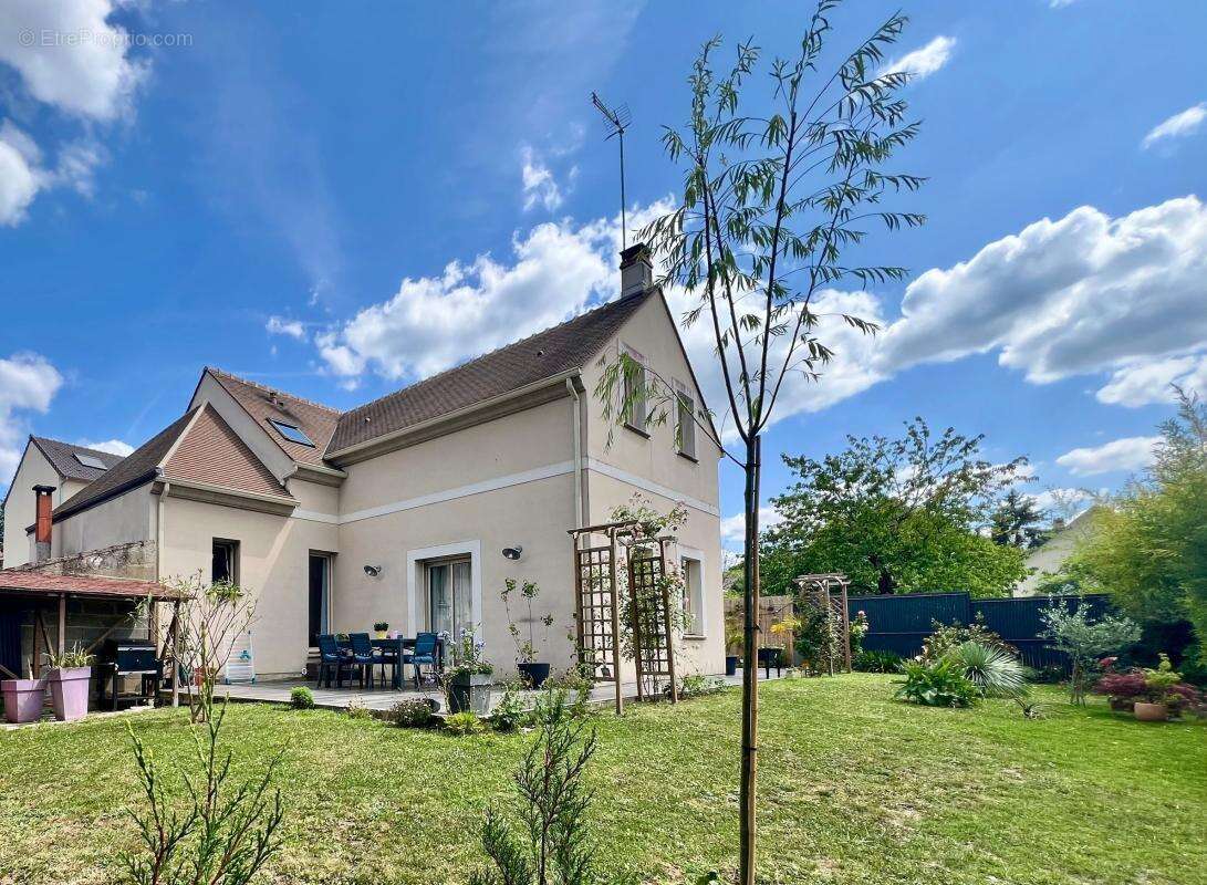 Maison à L'ISLE-ADAM