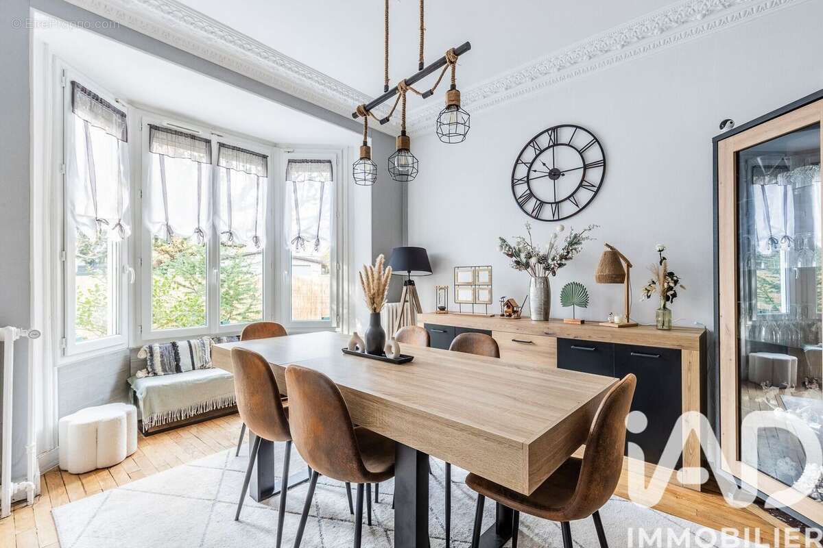 Photo 5 - Maison à VILLENEUVE-LE-ROI