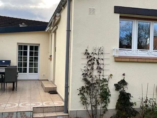 Maison à BEAUMETZ-LES-LOGES