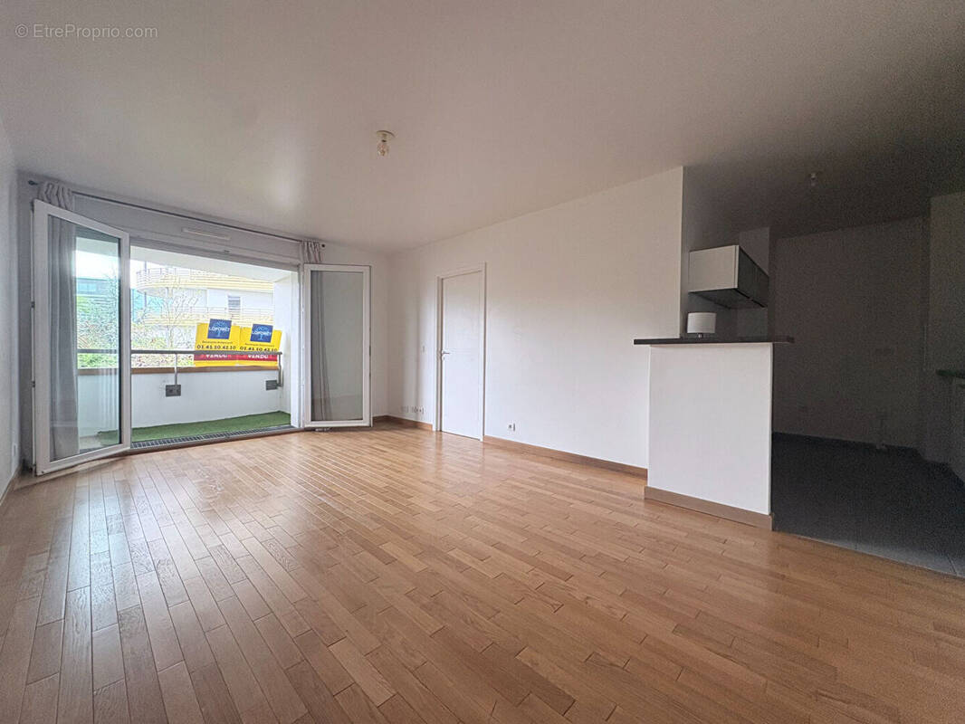 Appartement à ISSY-LES-MOULINEAUX