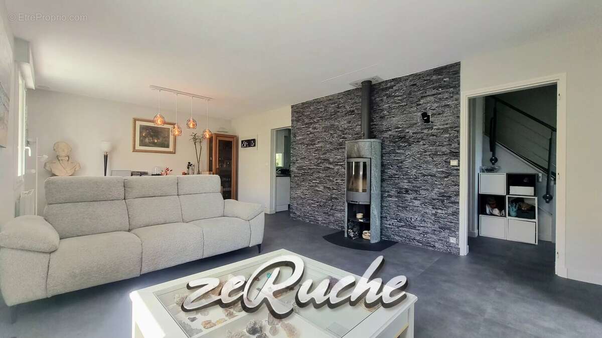 Maison à EVRECY