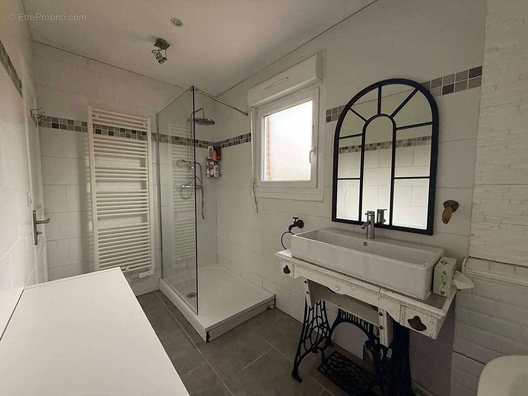 Maison à BRUAY-LA-BUISSIERE