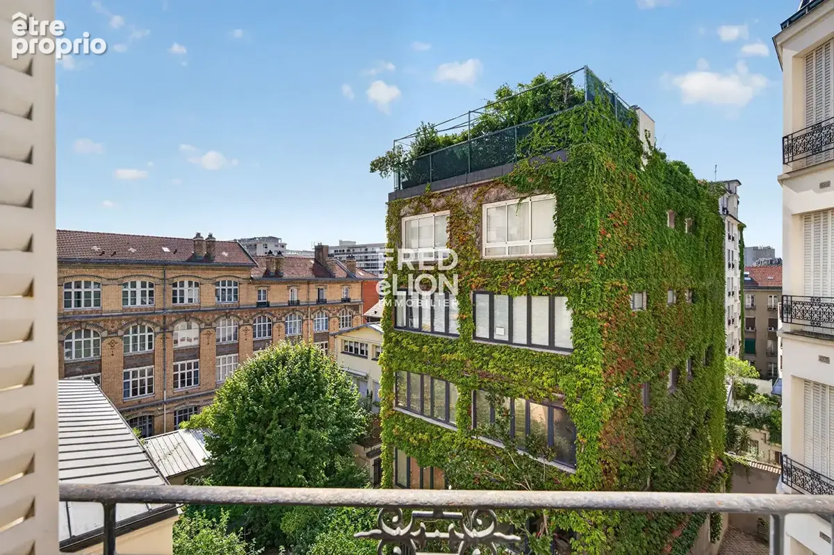 Appartement à PARIS-12E