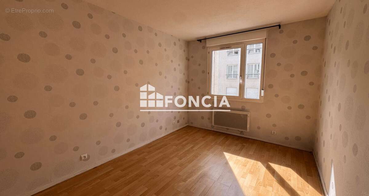 Appartement à LYON-8E