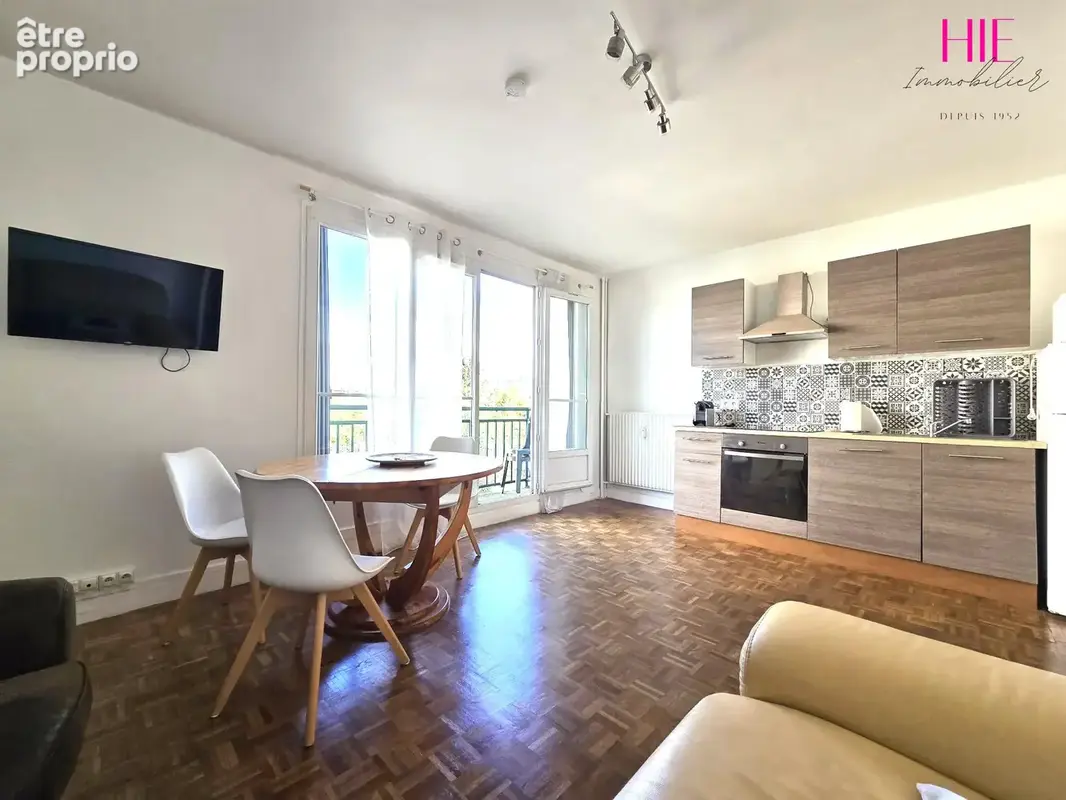 Appartement 3 pièces 45 m² à vendre à Bondy (93140) - photo 2