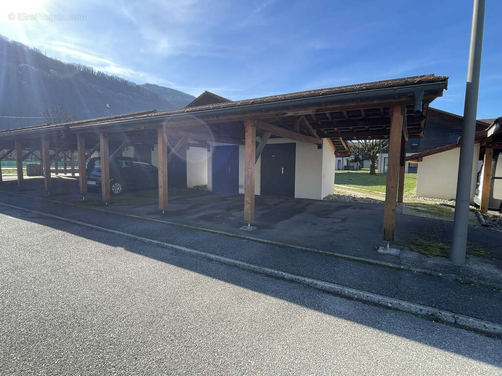 Appartement à TENCIN
