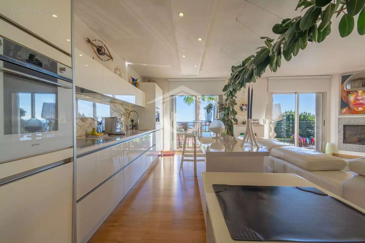 Maison à BEAUSOLEIL