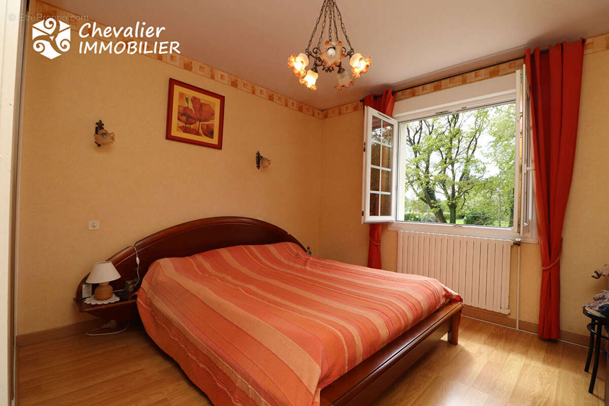 Maison à SAINT-NOLFF