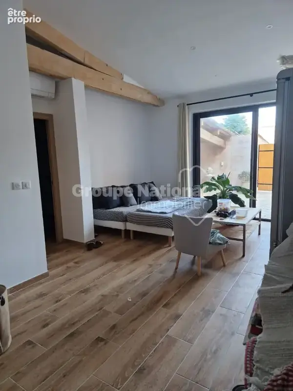 RARE ! Maison/appartement unique en plein centre ville avec piscine privée ! - photo 8