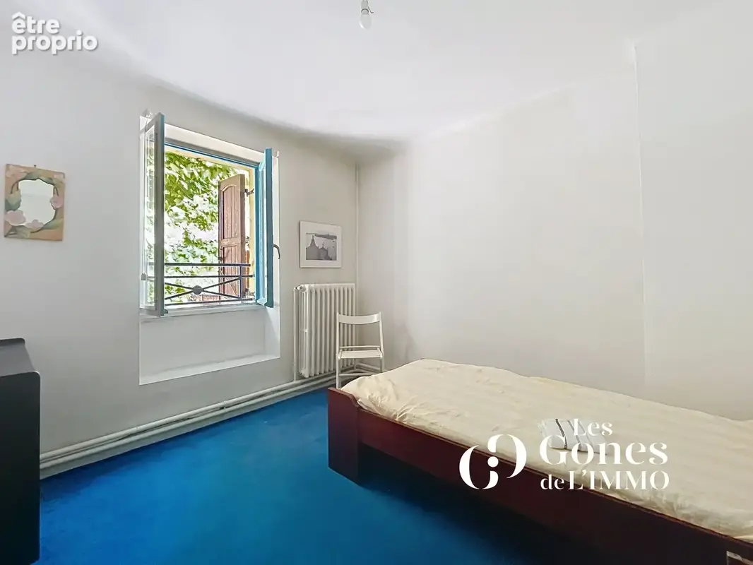 Une maison ancienne pleine de charme et de potentiel - photo 8