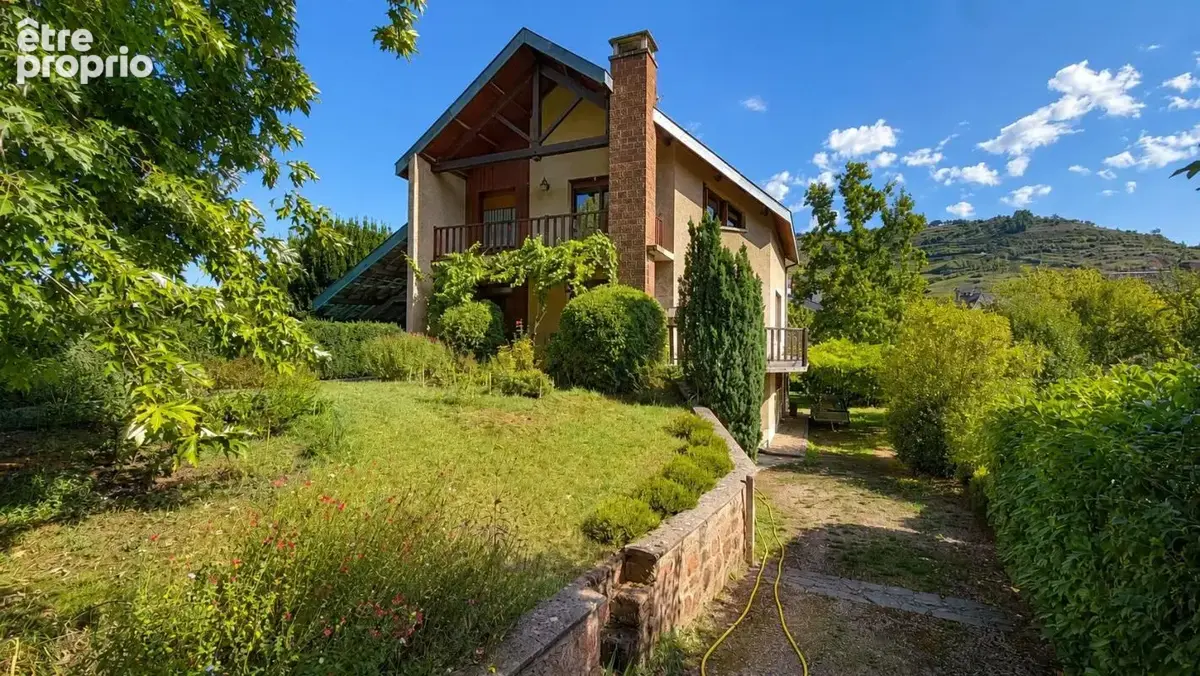 Maison à MARCILLAC-VALLON