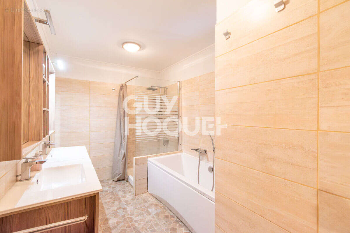 Maison à VILLEDAIGNE