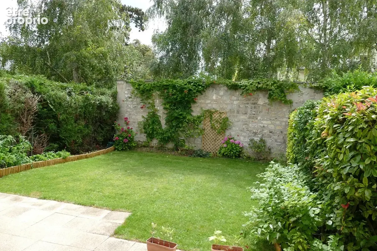 Maison située à Chatou 132 m2 au sol et 94 M² Carrez - Jardin de 80 m²  à 10 mn RER - photo 18