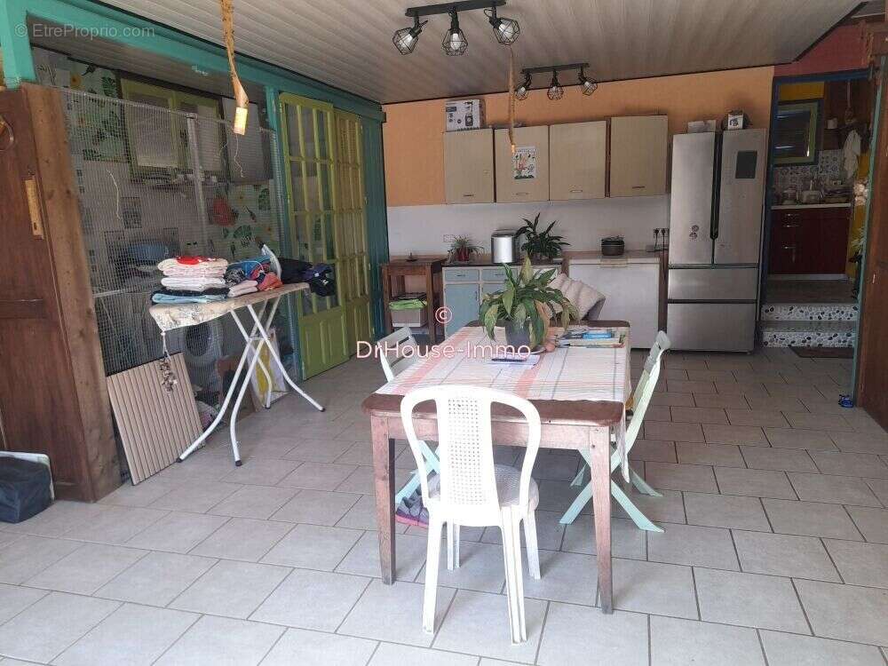 Maison à POULIGNY-SAINT-PIERRE