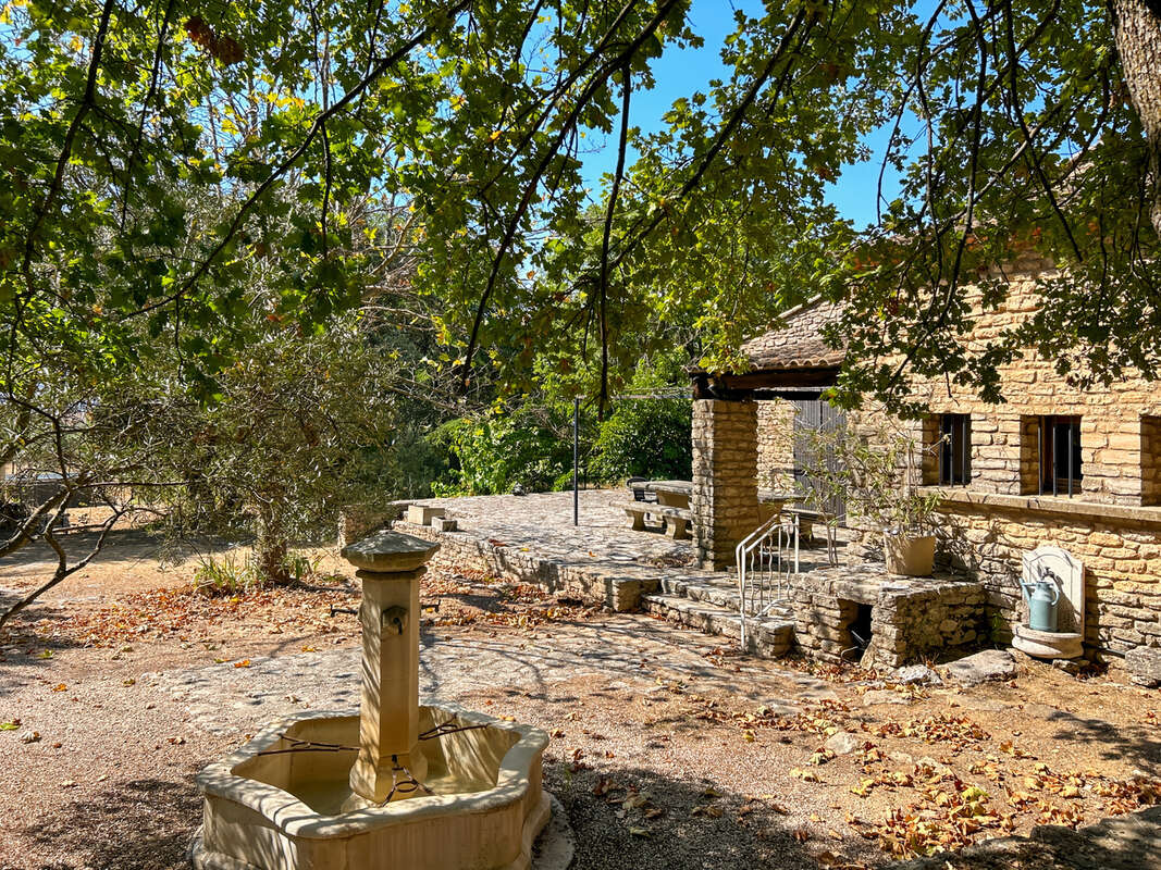 Maison à CABRIERES-D'AVIGNON
