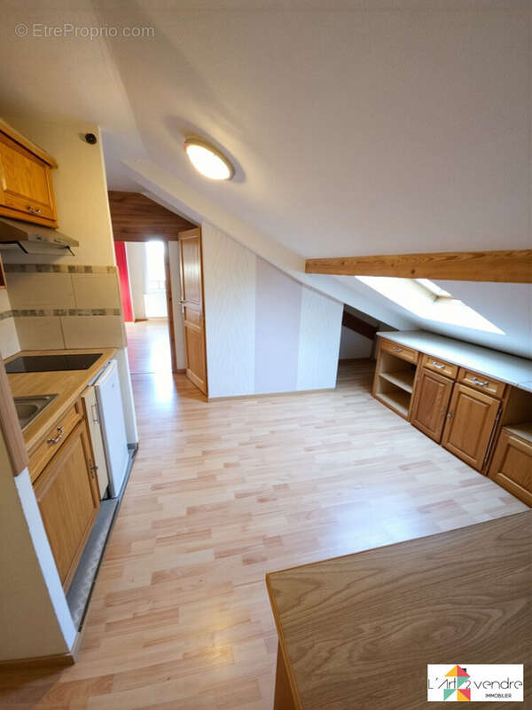 Maison à VARENNES-JARCY