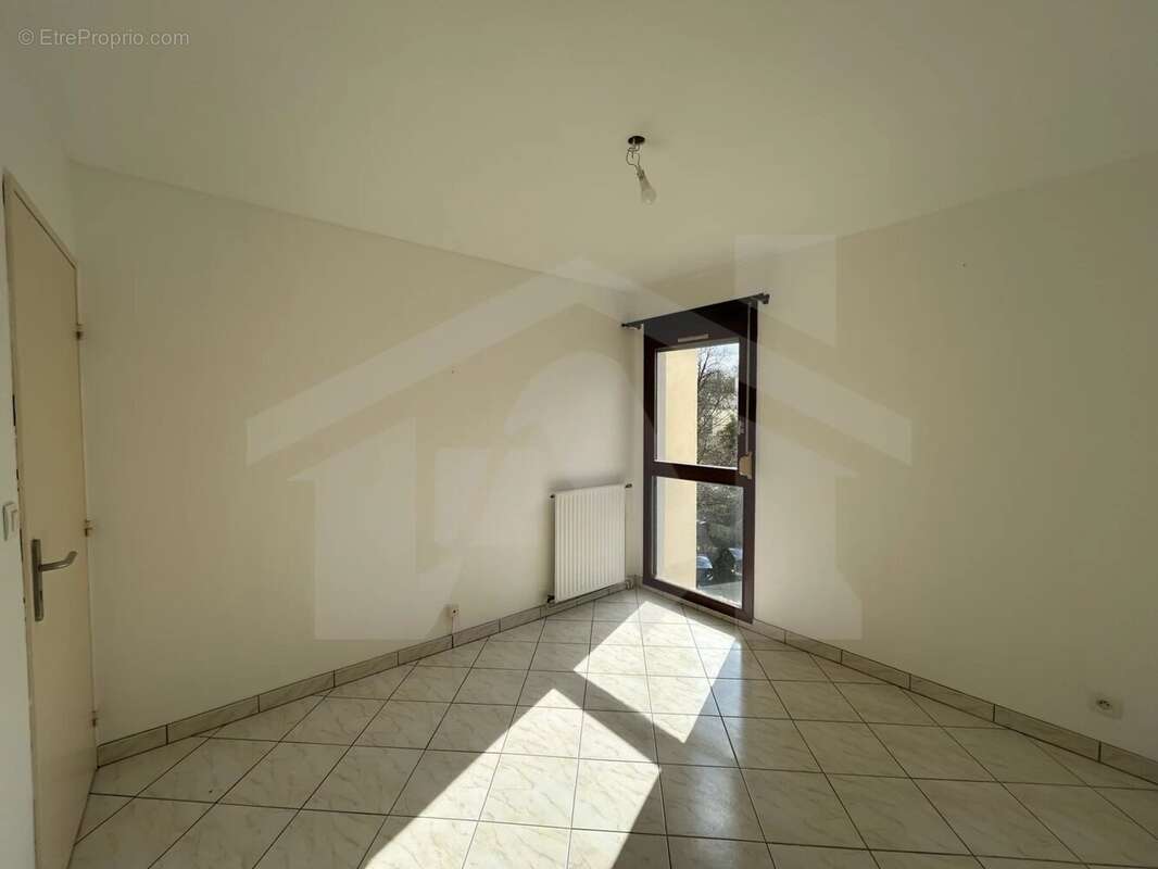 Appartement à MEYLAN