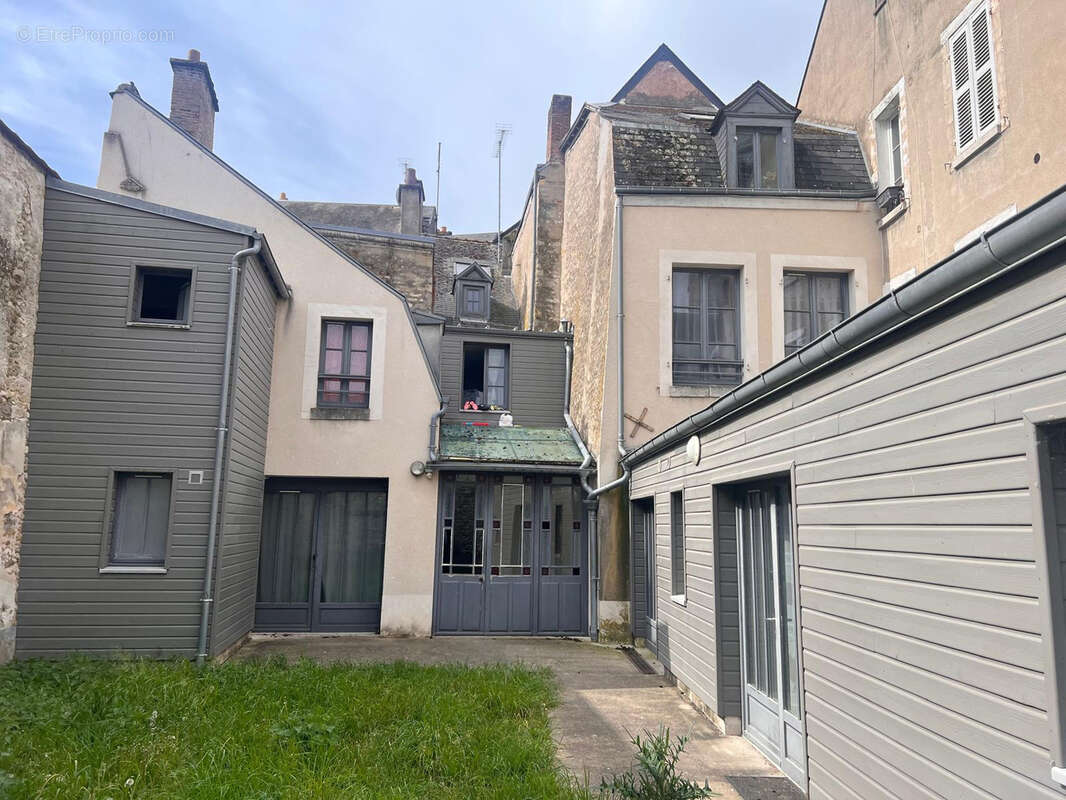 Appartement à PITHIVIERS