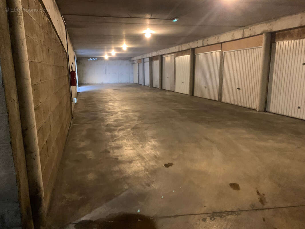 Parking à REIMS