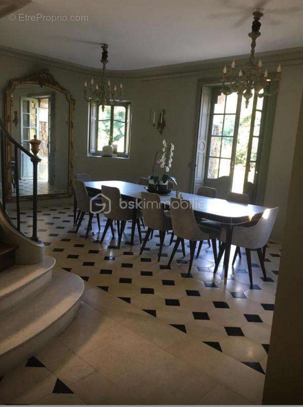 Maison à LOUVECIENNES