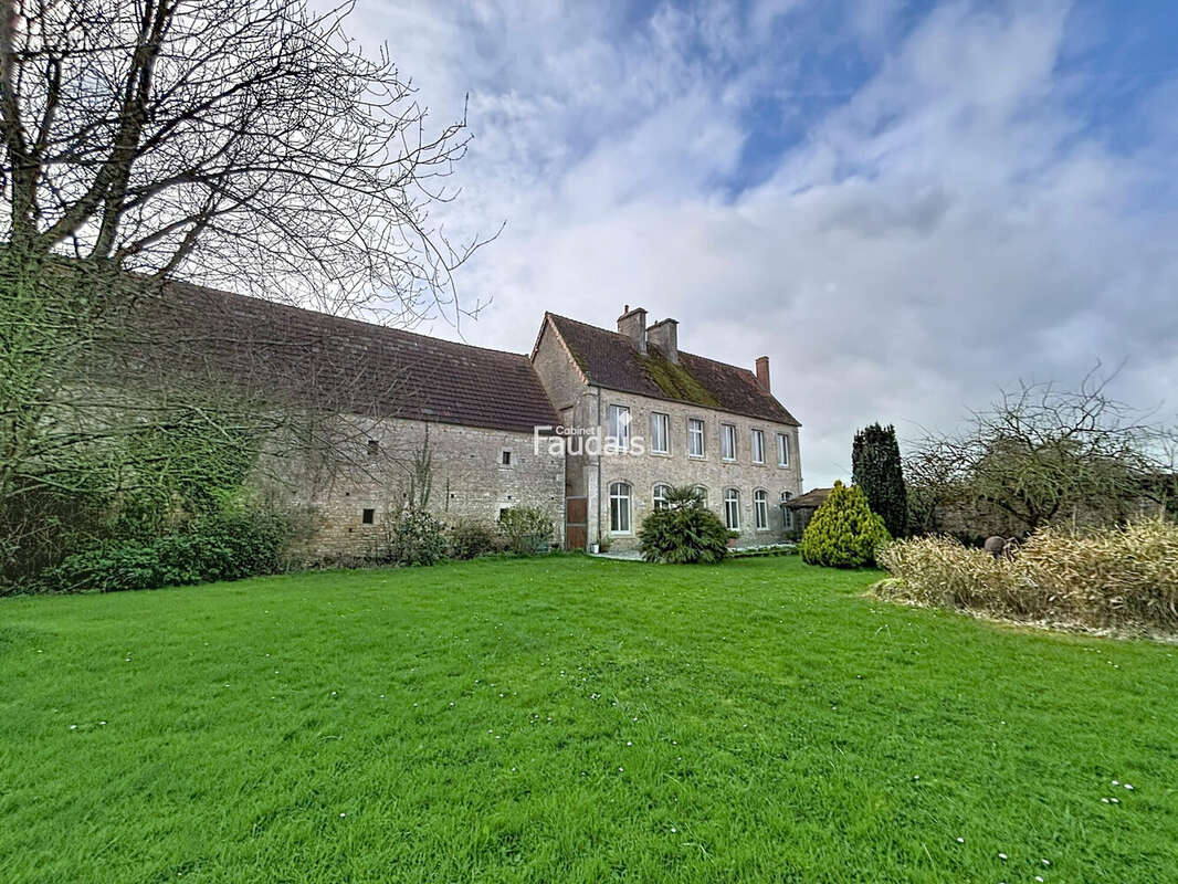 Maison 2506 m² à Picauville  - photo 3