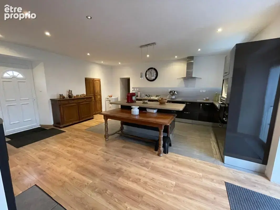 Maison Saint Viaud (44320) - 5 chambres - 168 m2 - photo 6