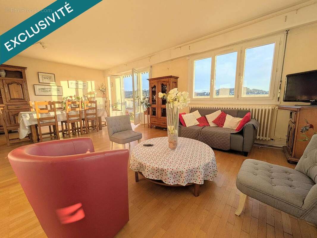 Photo 7 - Appartement à LONS-LE-SAUNIER