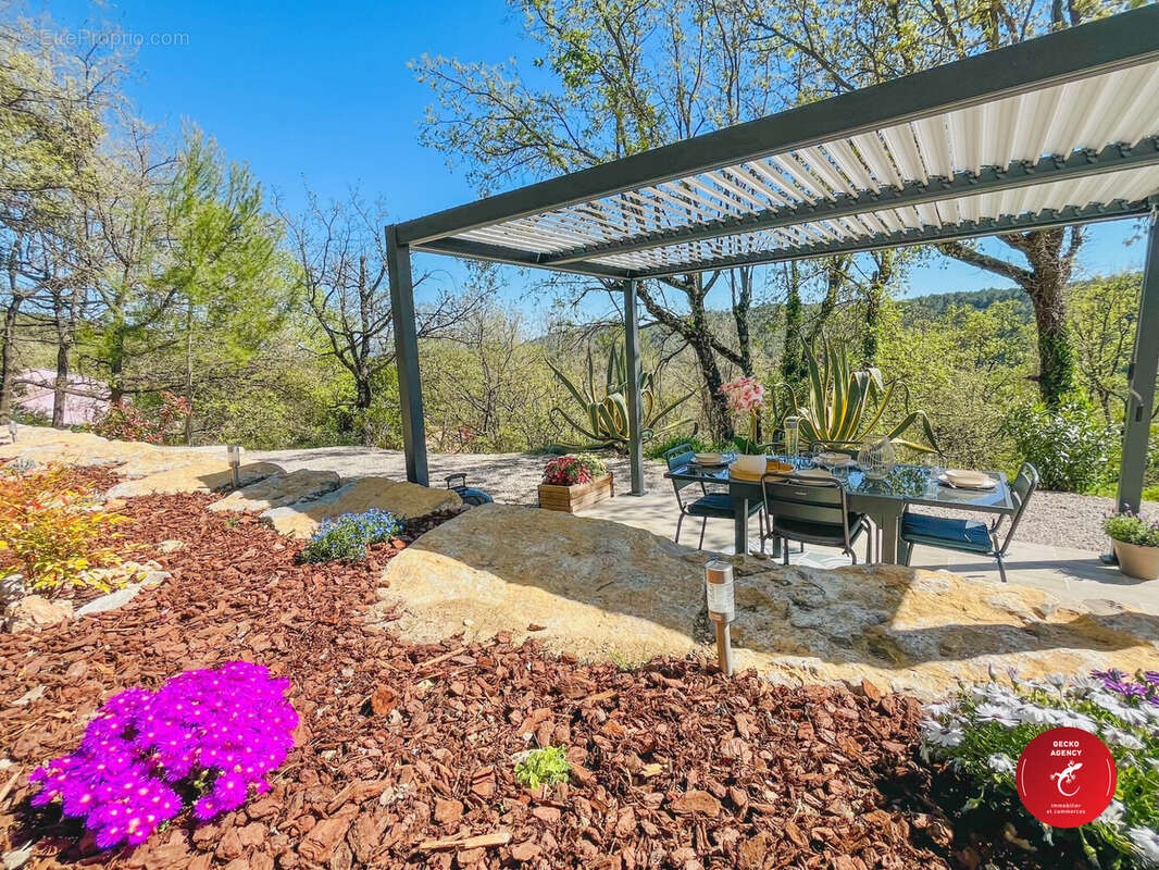 Maison à FIGANIERES