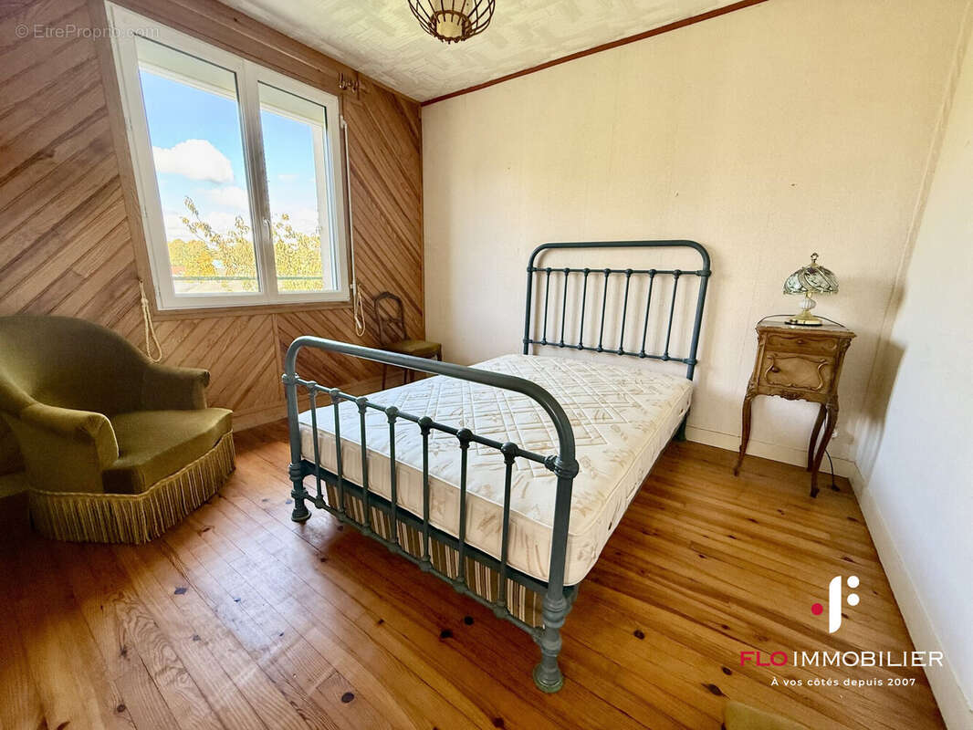 Maison à BRICQUEBEC