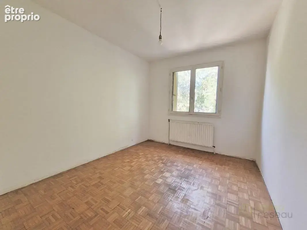 Maison 5 pièces 115 m² à vendre à Pontault-Combault (77340) - photo 8