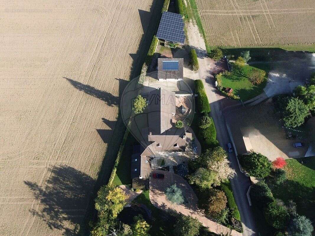 Maison à SAINT-VALERIEN