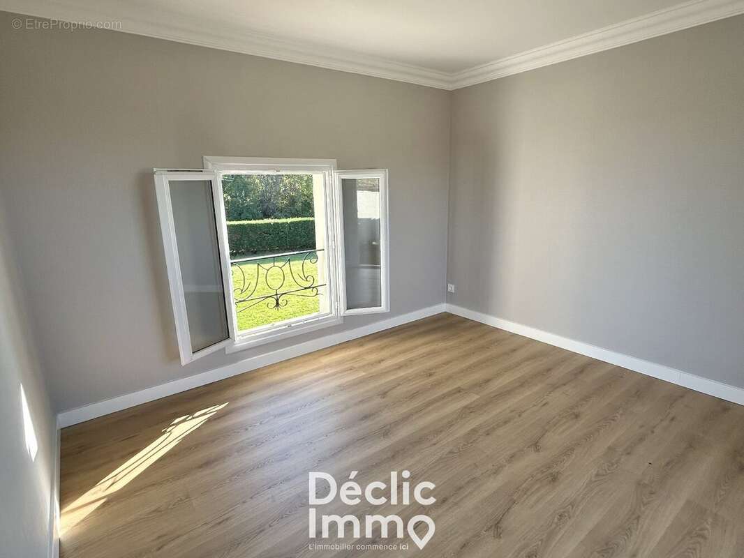 Maison à CARIGNAN-DE-BORDEAUX