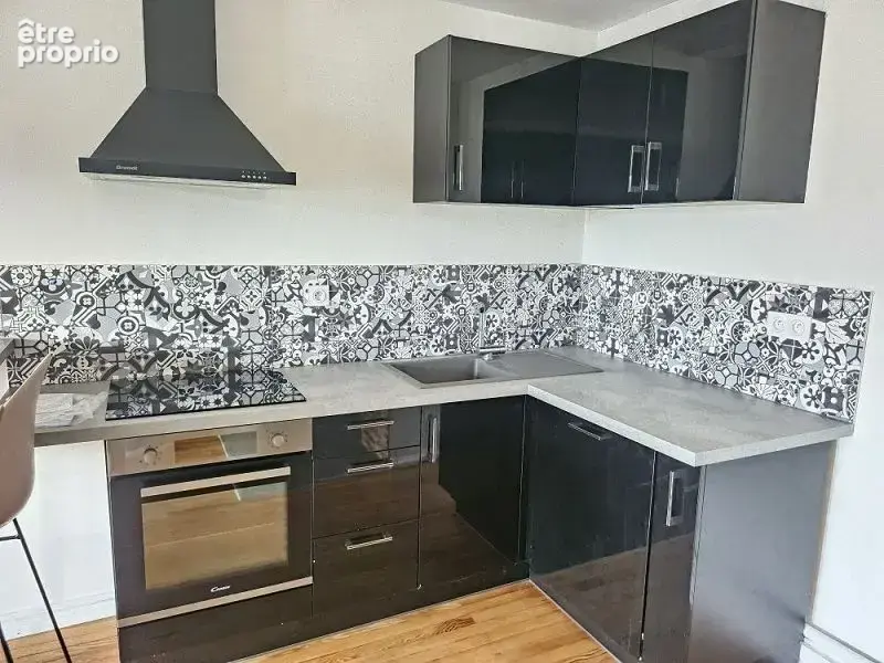 Appartement 3 pièces 54 m² à vendre à Saint-Etienne (42000) - photo 3