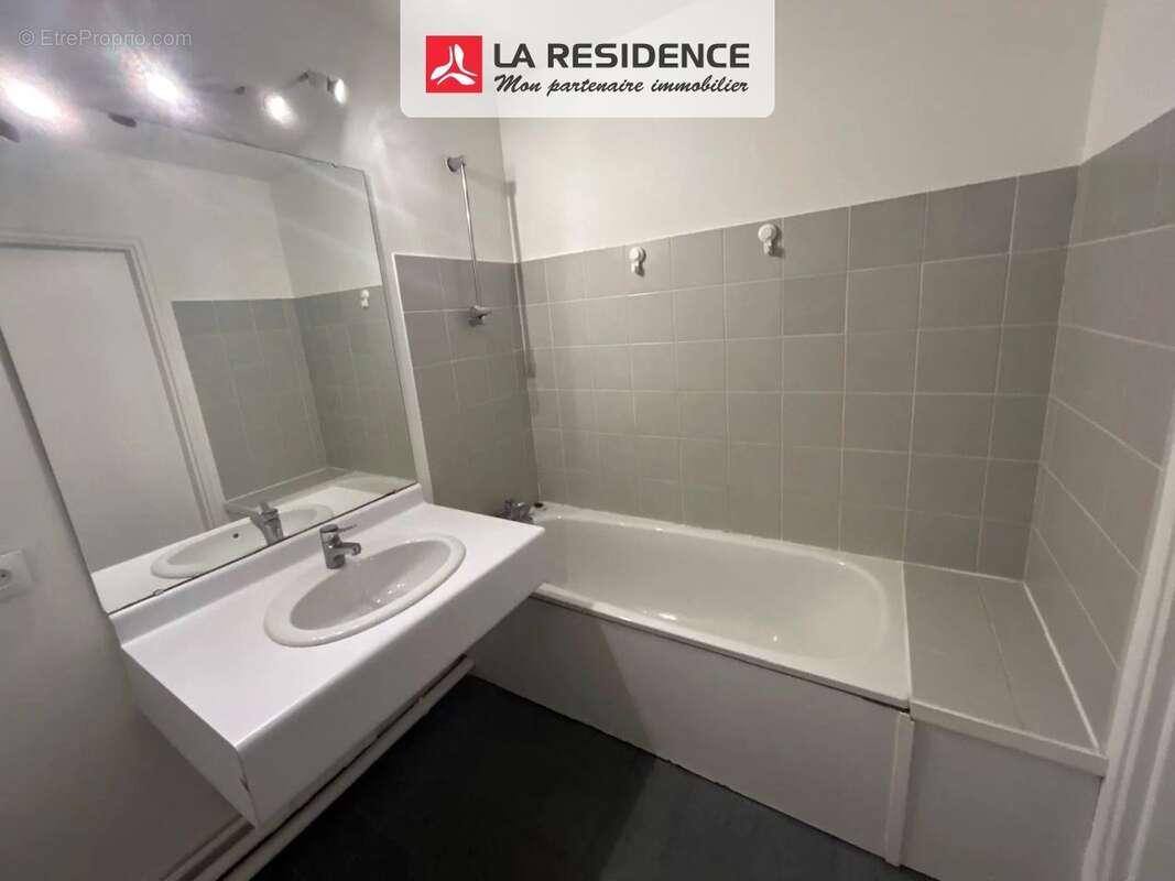 Appartement à MONTIGNY-LE-BRETONNEUX