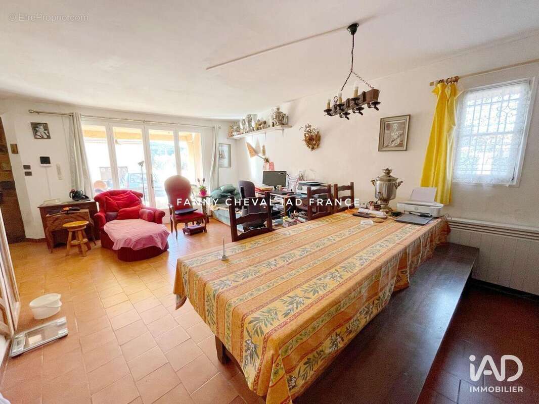 Photo 3 - Maison à SIX-FOURS-LES-PLAGES