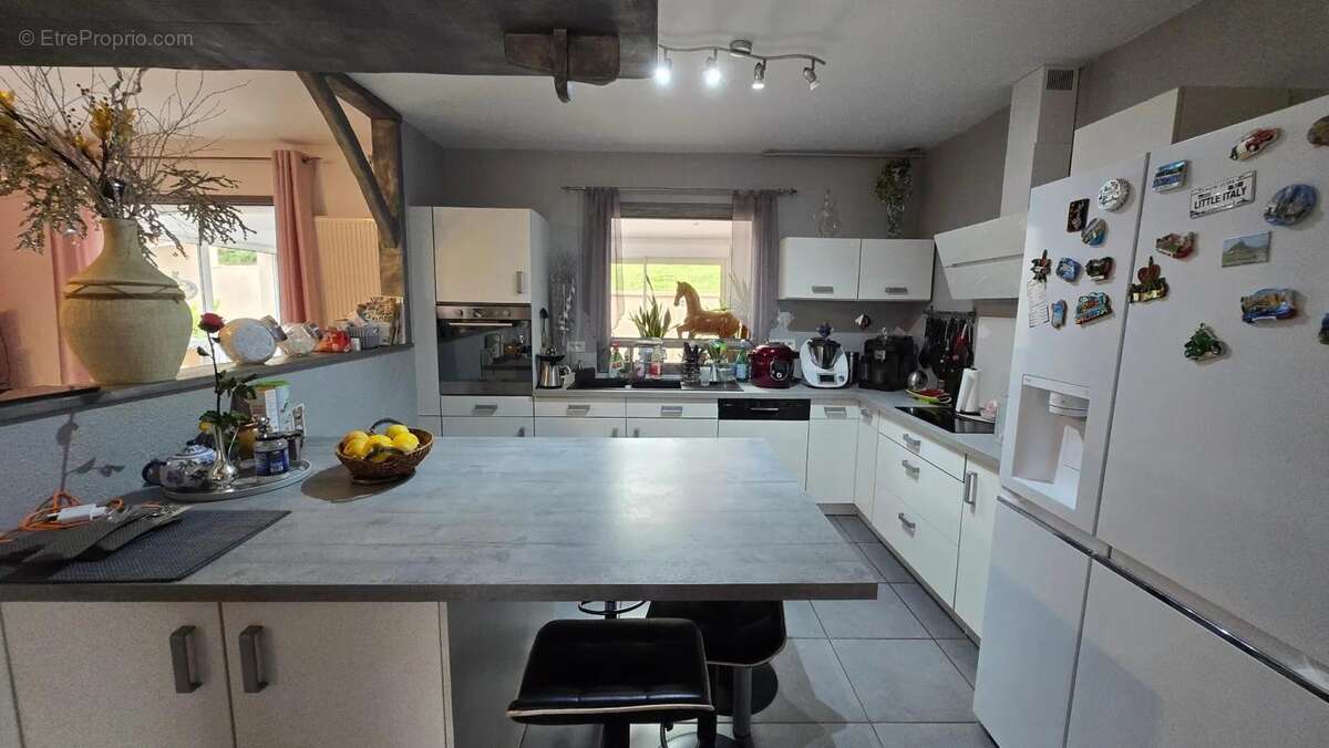 Maison à BELLEVILLE