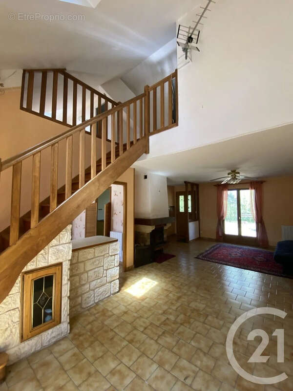 Maison 154 m² à Boulleret  - photo 7