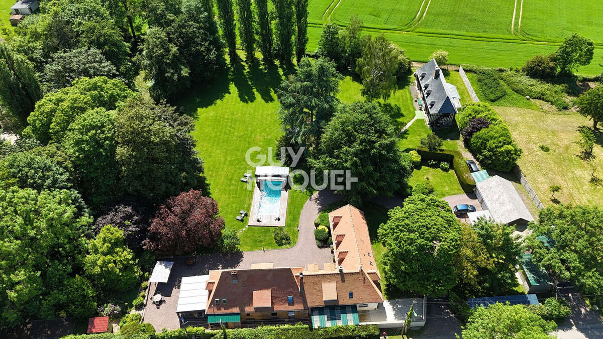 Maison à BOURGTHEROULDE-INFREVILLE