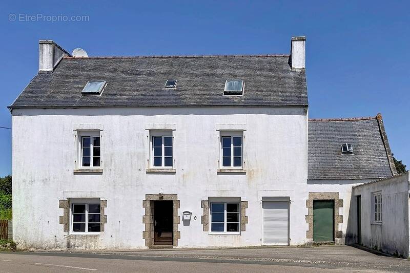 Maison à PLOZEVET