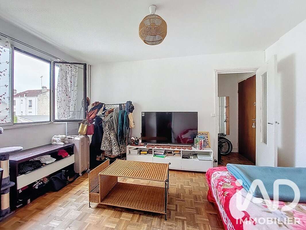 Appartement 25 m² à Maisons-Alfort  - photo 2