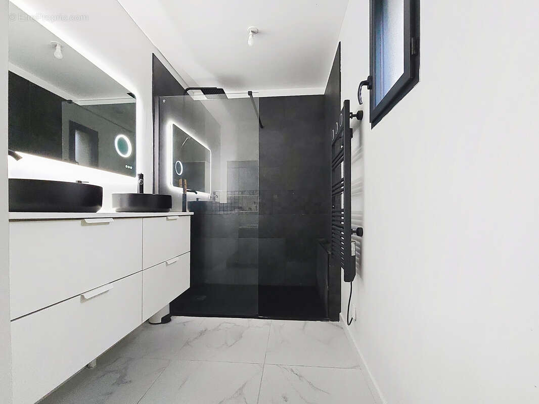 Maison à ROMILLY-SUR-ANDELLE