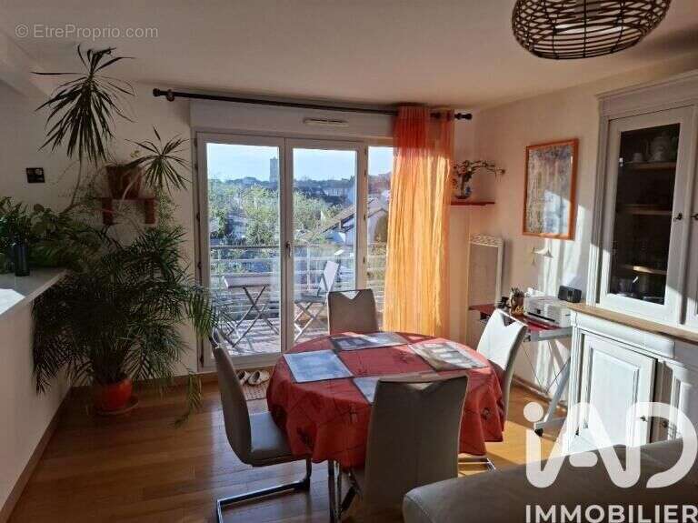Photo 2 - Appartement à MANTES-LA-JOLIE