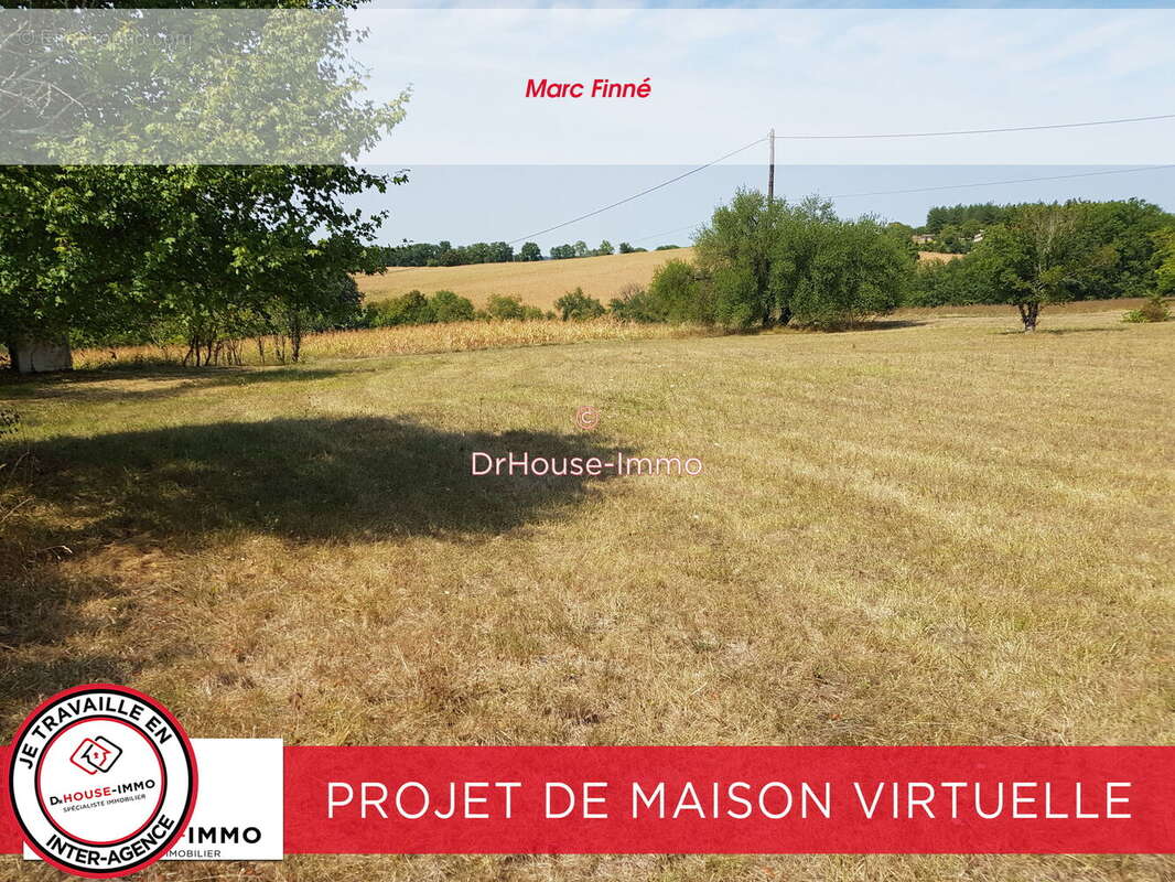 Terrain à VERTEILLAC