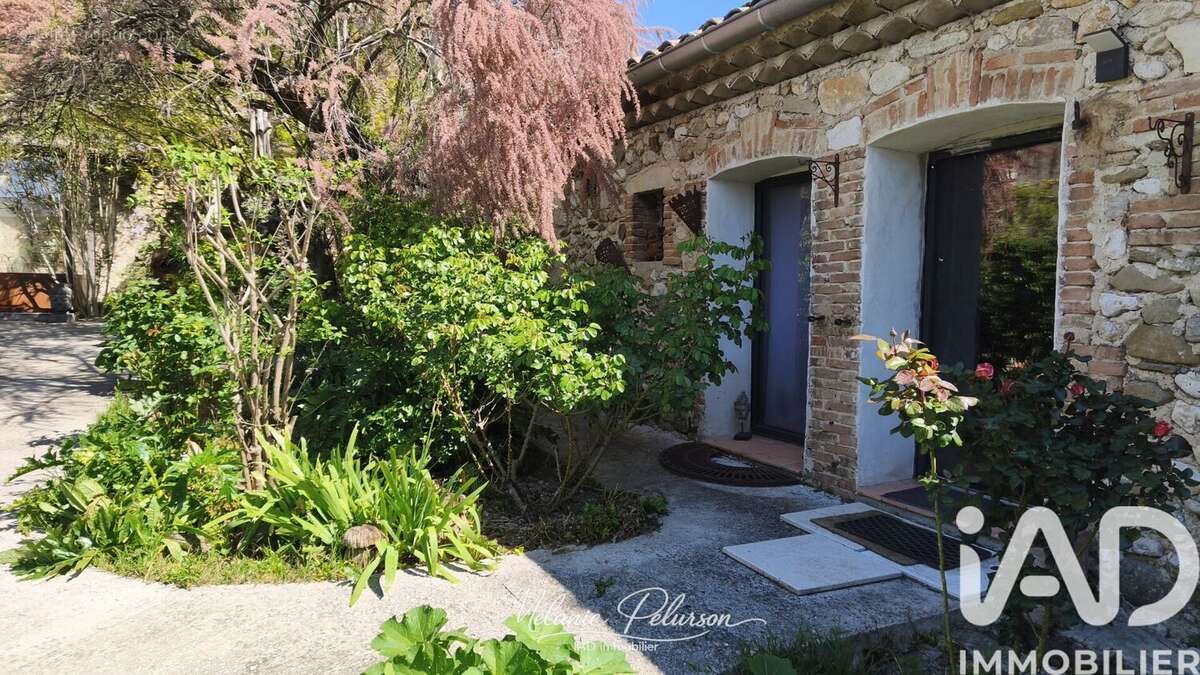 Photo 1 - Maison à ROYNAC