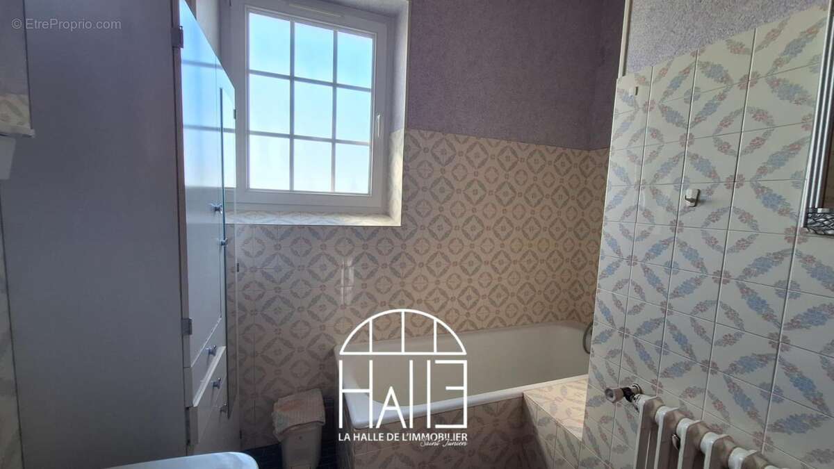 Maison 110 m² à Chassenon  - photo 8