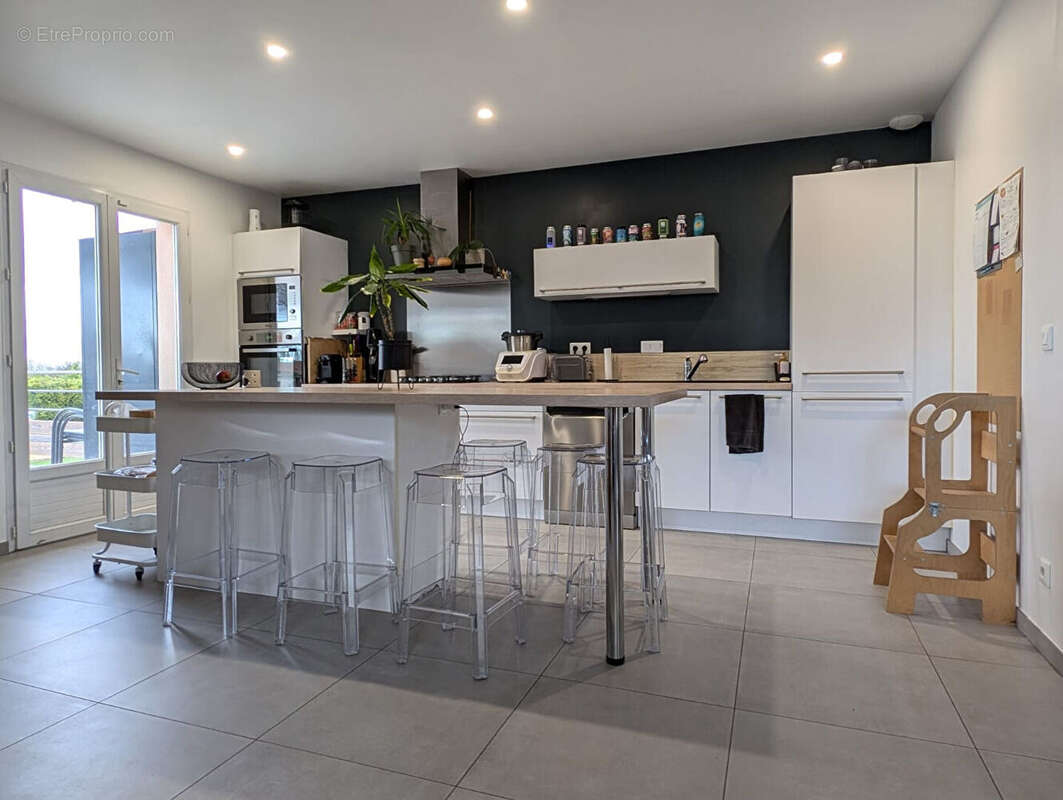 Maison à CHAMPIGNY-LE-SEC