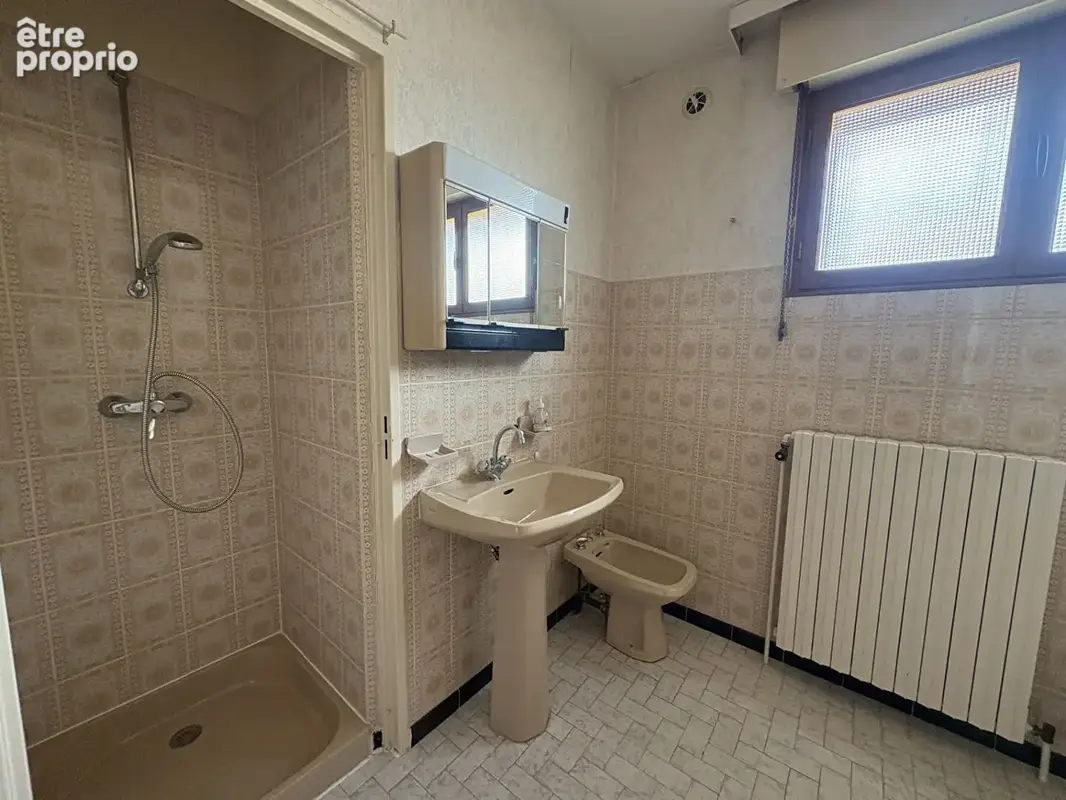 Maison quatre chambres à MATHAY - photo 6