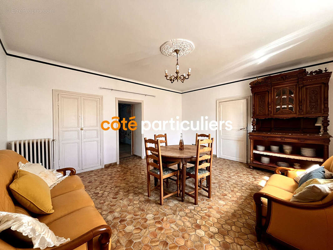 Maison à LE POIRE-SUR-VIE